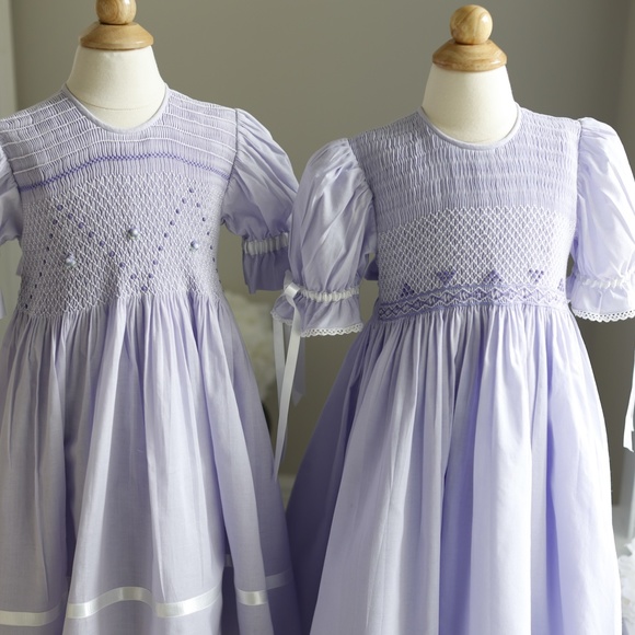 Strasburg Dress Lavender Smocked Heirloom Spring Portrait RARE FIND Gorgeous - Picture 8 of 8